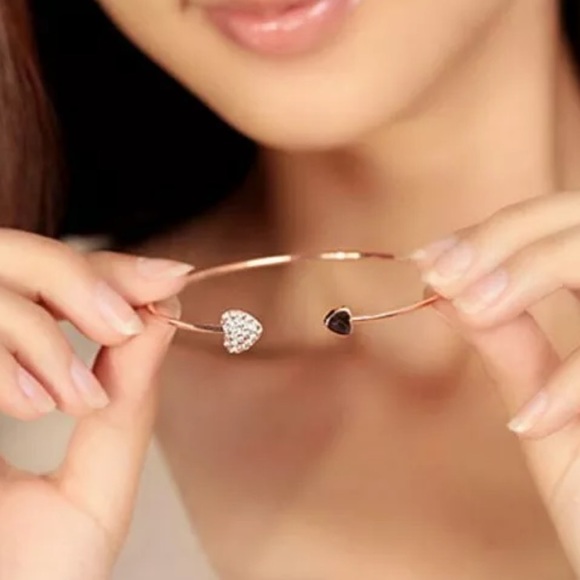 New Hot Love Heart Bangle Cuff Bracelet - Picture 2 of 7